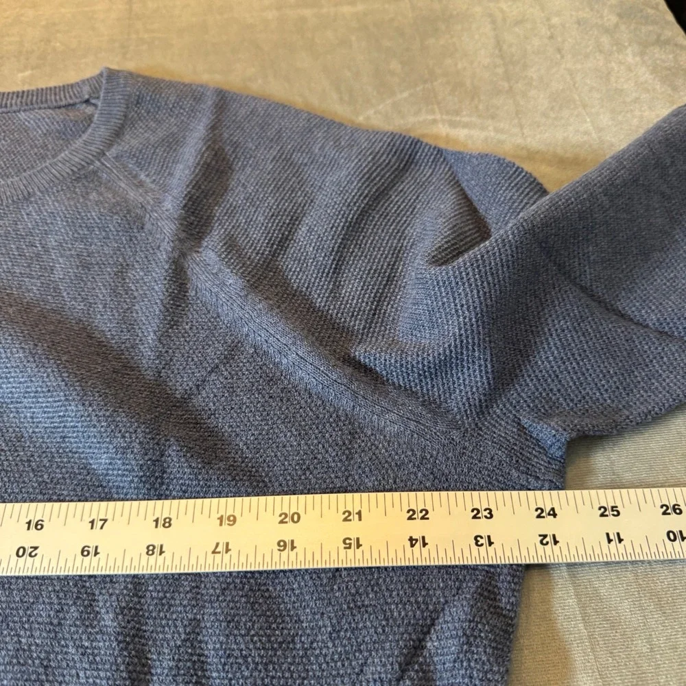 J.Crew Mens Sweater Large Blue Cotton Textured Raglan Crewneck Classic Preppy